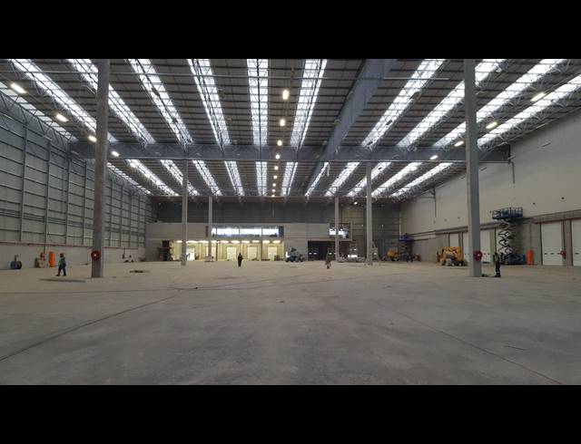 10,847M² WAREHOUSE TO LET IN KRAAIFONTEIN INDUSTRIA